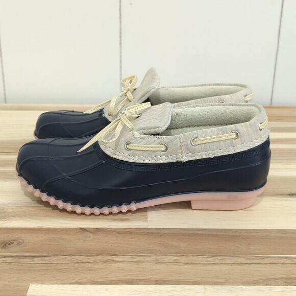 Magellan Outdoors Duck Rain Slip On Shoes Women's Size 6 - Picture 3 of 8